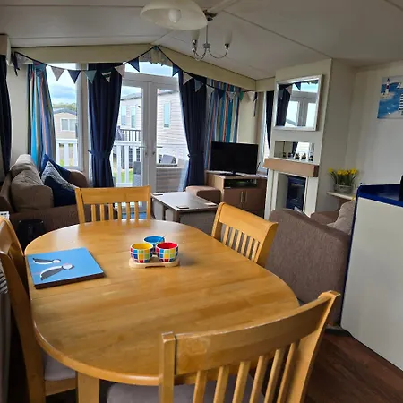 펜션 Pine Ridge A8 Reighton